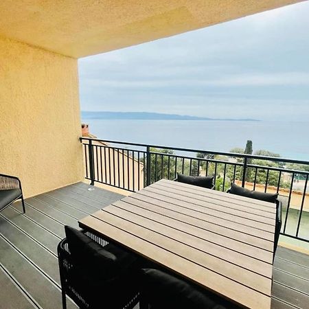 Nice And Bright 60 M With Terrace View On The Sea アジャクシオ エクステリア 写真